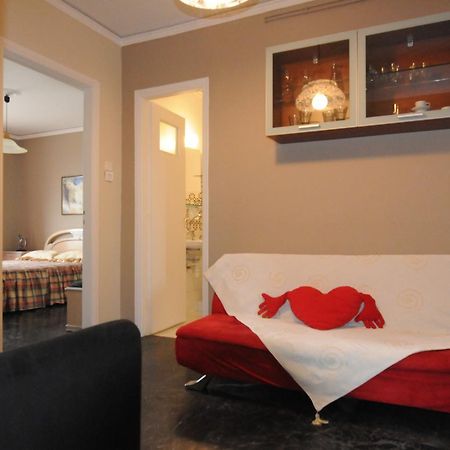Kinetta Apartments Agioi Apostoloi  Luaran gambar